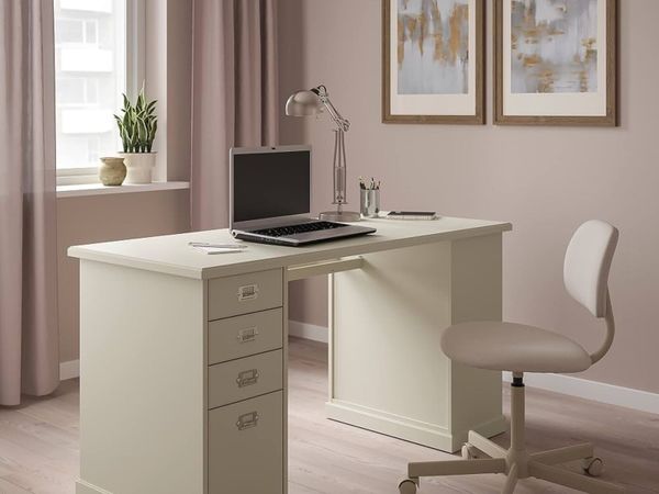 IKEA VEBBEAR Desk (140x60 cm) – Dublín 15 - Main image