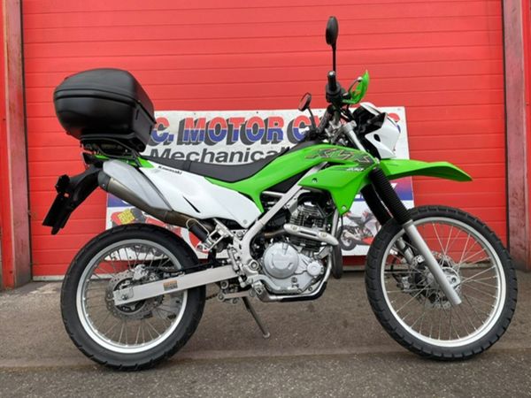 Kawasaki KLX 230 - Main image