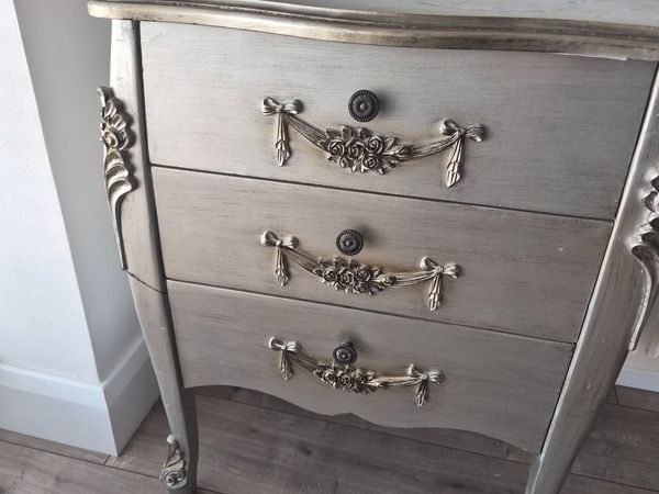Pair of lockers - Main image