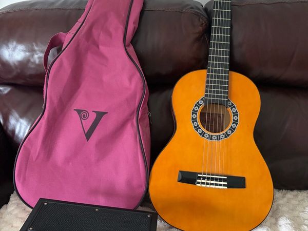 Valencia half size Guitar - Main image