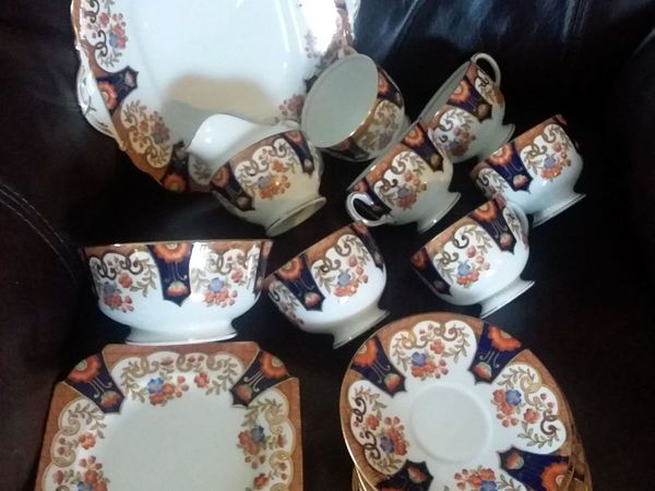 ANTIQUE FINE BONE ChINA...dated 1891 to 1905 - Main image