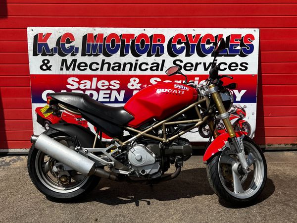 DUCATI MONSTER 600 - Main image