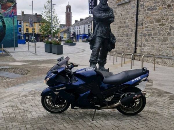 Kawasaki ZZR1400 - Main image