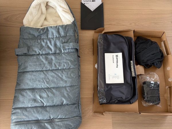 Uppababy Ganoosh and Bassinet - Main image