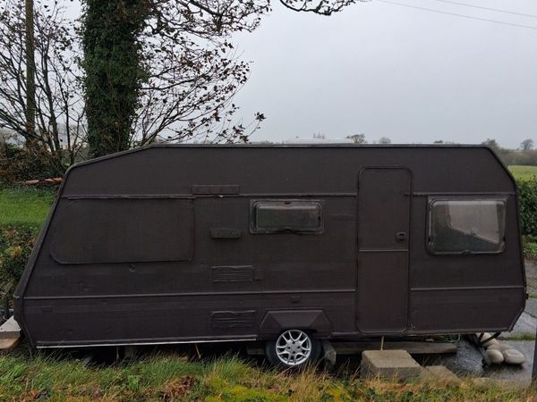 Caravan - Main image