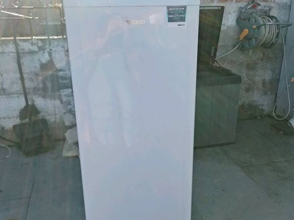 Freestanding freezer - Main image