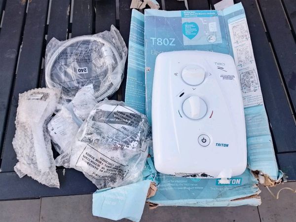 Titon T80Z shower - Main image