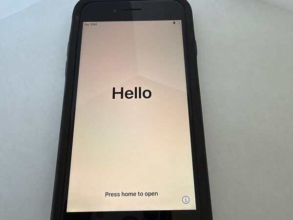 iPhone 7 32GB - Main image