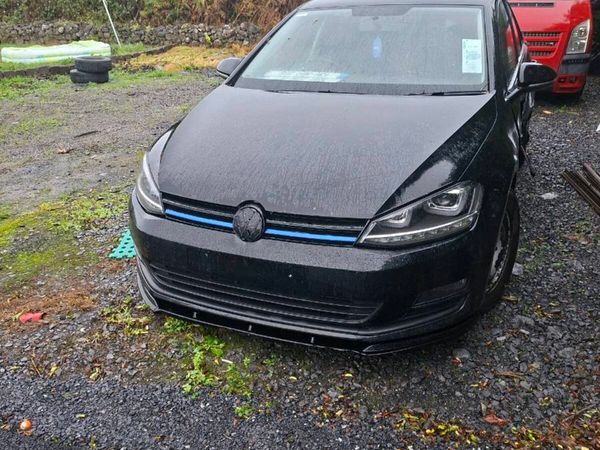 Vw golf - Main image