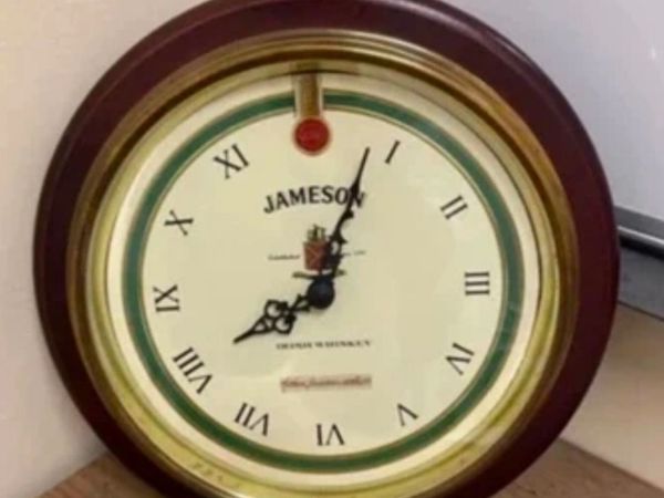 Original Vintage Jameson Irish Whiskey Pub Clock - Main image