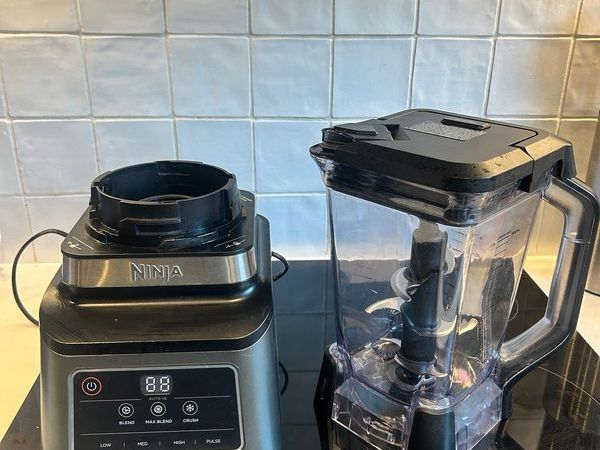 Ninja Professional Plus Blender with auto IQ - Main image