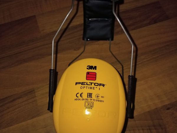 EARMUFFS - Main image