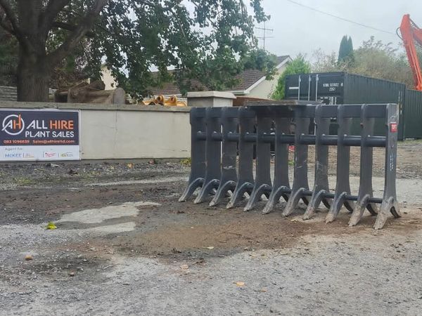Root rake to suit 13 ton excavator - Main image
