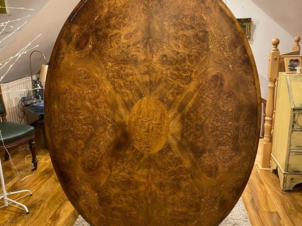 Walnut inlayed flip up table - Main image
