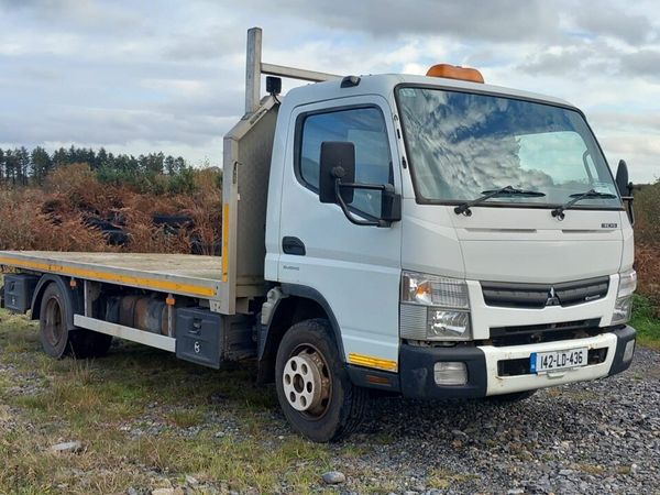 2014 Mitsubishi Canter - Main image