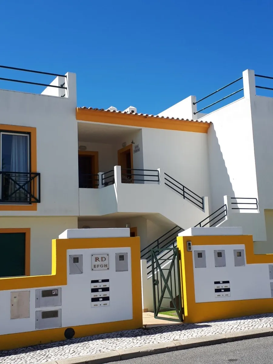 1 Bed Apt Sleeps 4 - Albufeira Portugal to rent - Image 1