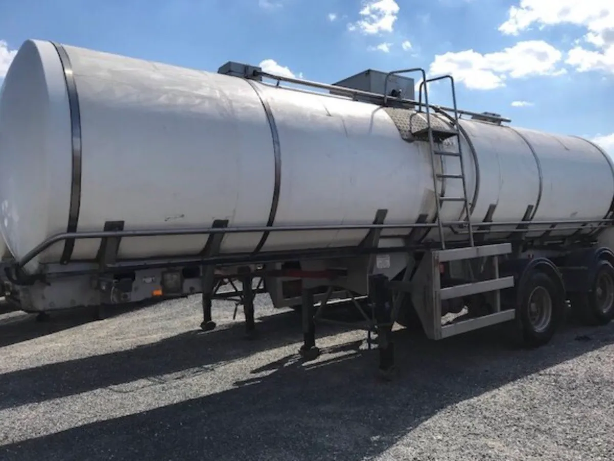Food Grade Water Tankers To Hire - Image 4