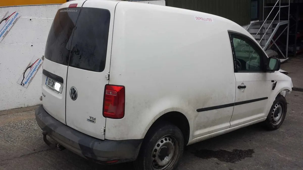 Caddy Volkswagen 2016 - Image 2