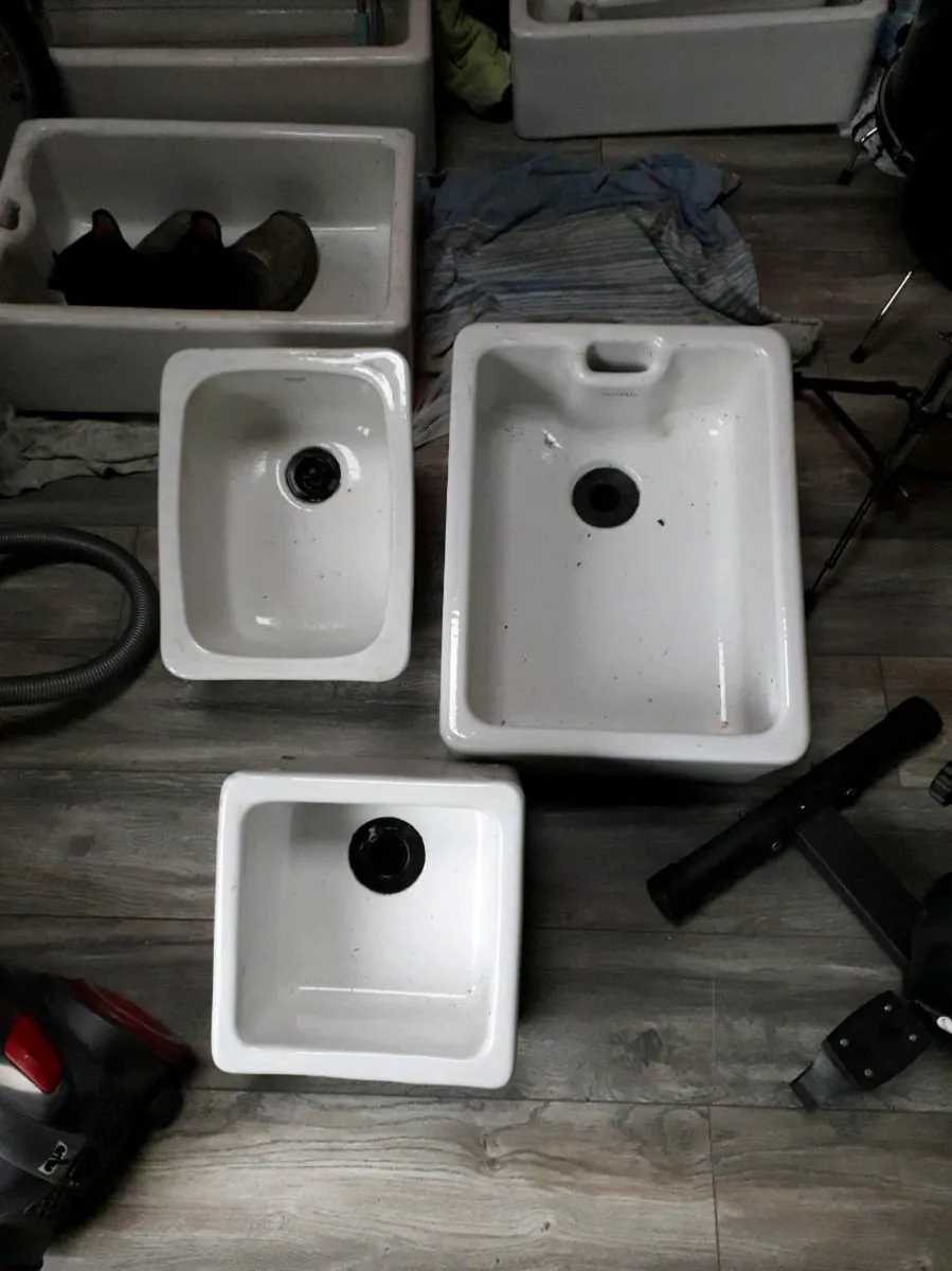 Belfast sink/cleaners sink/tires - Image 2