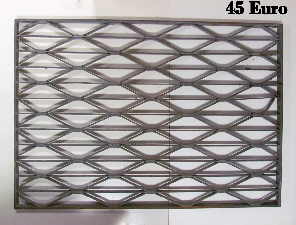 Access covers & lifting keys - Image 1