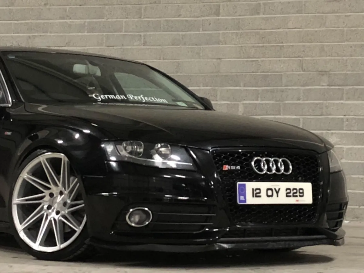 Window stickers available online - Image 4