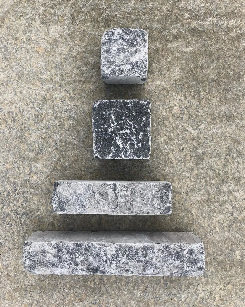Blue Irish Limestone Cobble Setts - Image 2