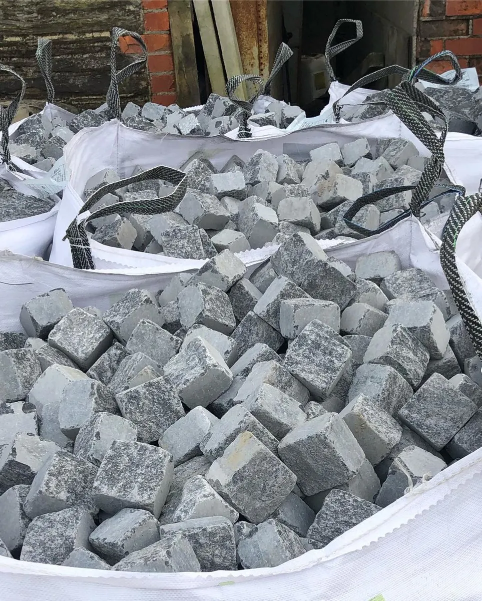 Blue Irish Limestone Cobble Setts - Image 4