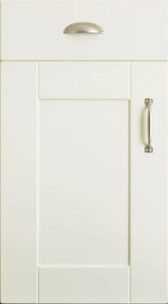 Replacement kitchen cabinet doors - Image 4