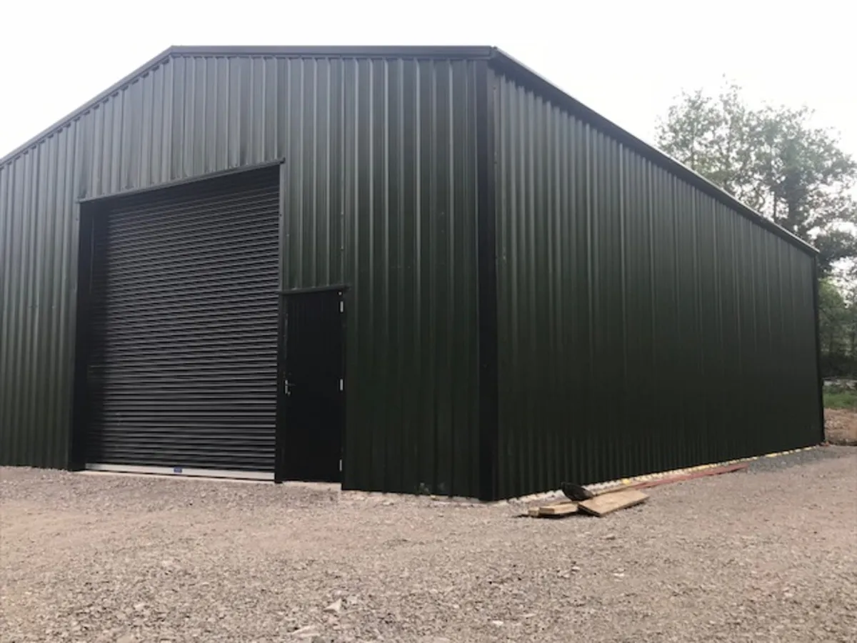 !!47ft x 30ft x 14ft FULLY SHEETED WITH DOORS!!! - Image 3