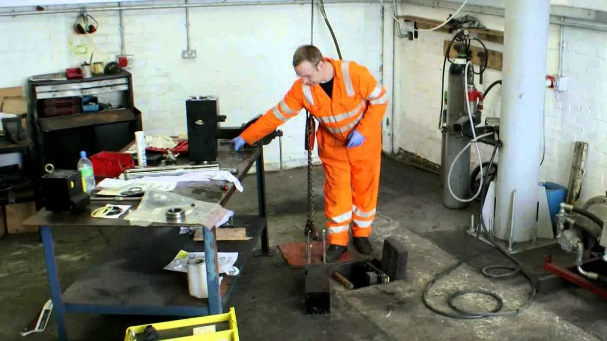 Rock Breaker Repairs - Image 2