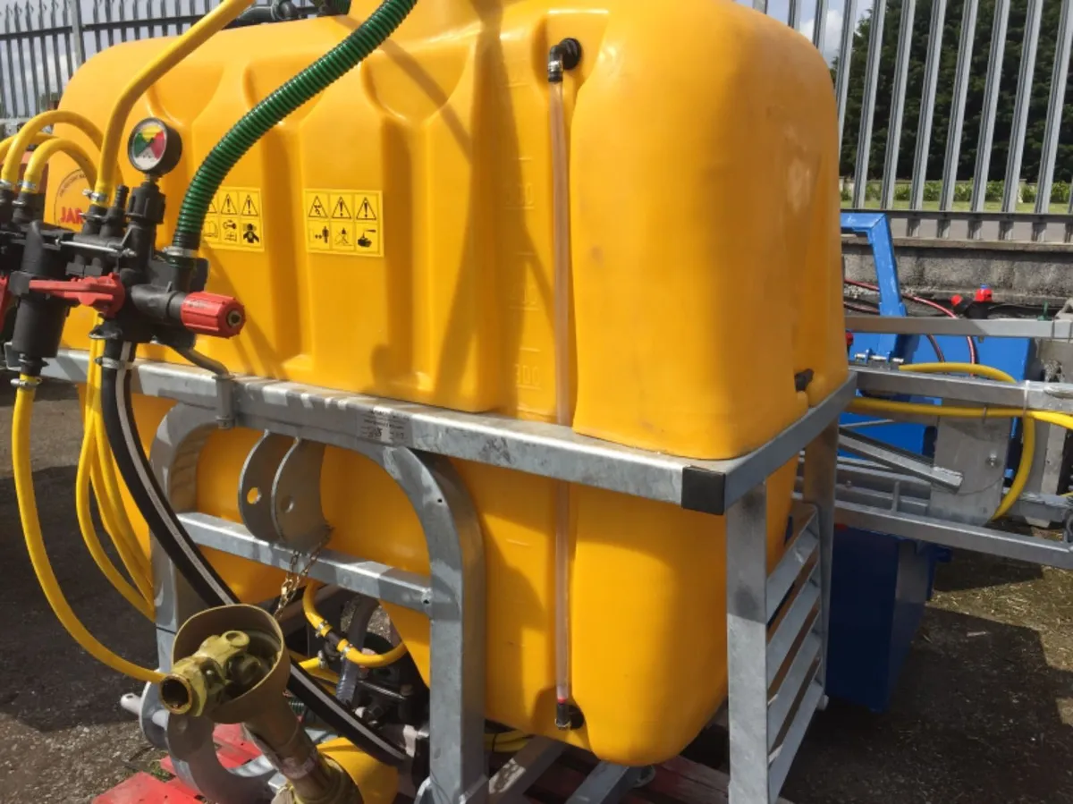 Jar.met sprayers - Image 1