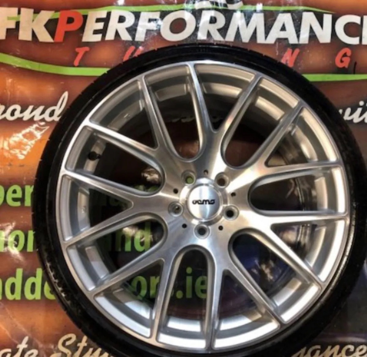 18” genuine oems 111 autohouse alloys - Image 1