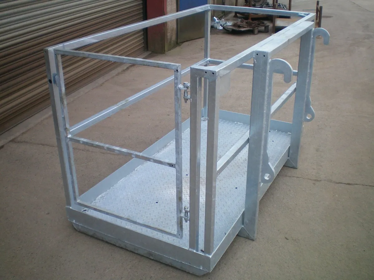 2mt x 1mt Man Baskets Safety Cages - Image 1