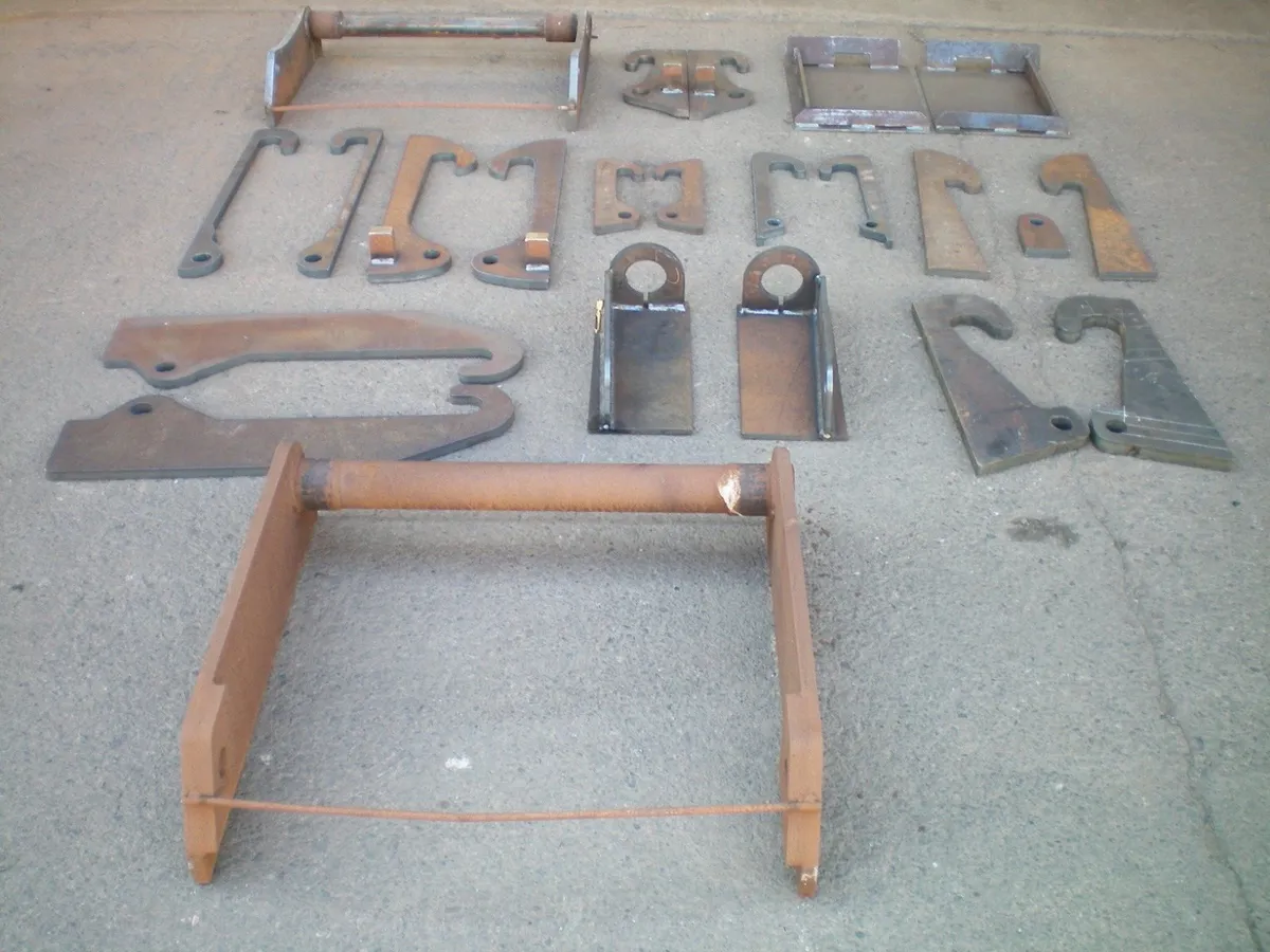 Weld on Brackets - Image 1