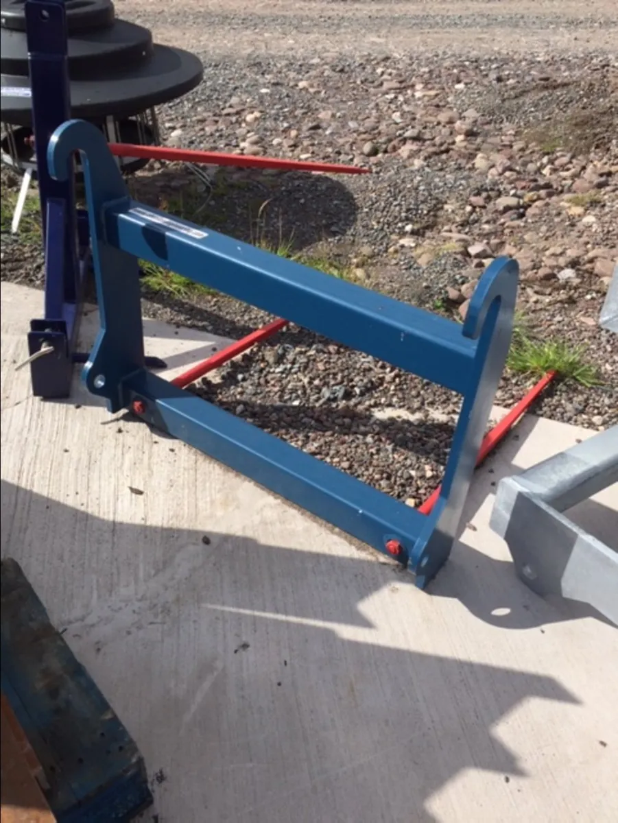 JCB Qfit Bale Spike - Image 2