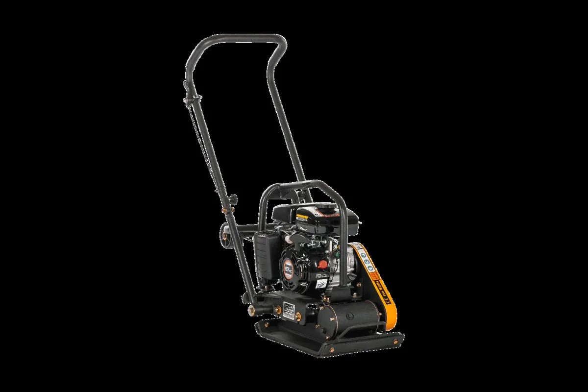 Lumag  VP 60   and  RP 700 PRO compactors  plate - Image 2