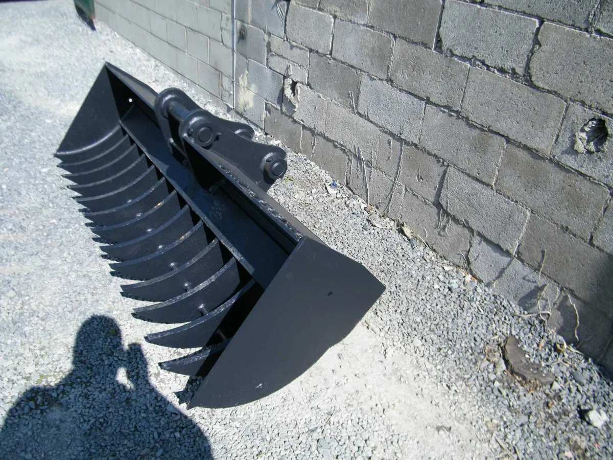 Attachment Hire,  Land Rakes - Image 2