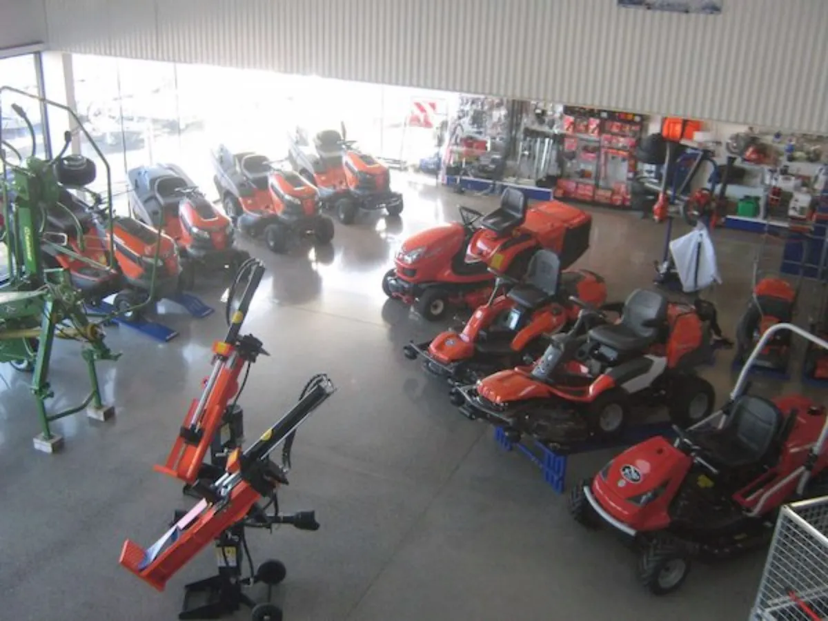 Husqvarna tractor mower TC 238 TX - Image 4