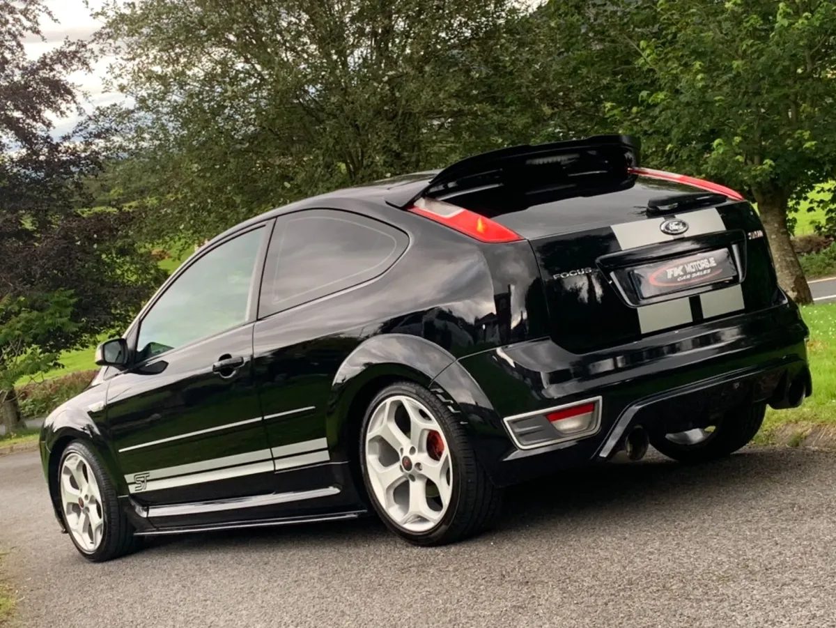 Window tint fitting @ fk tint centre sligo - Image 2