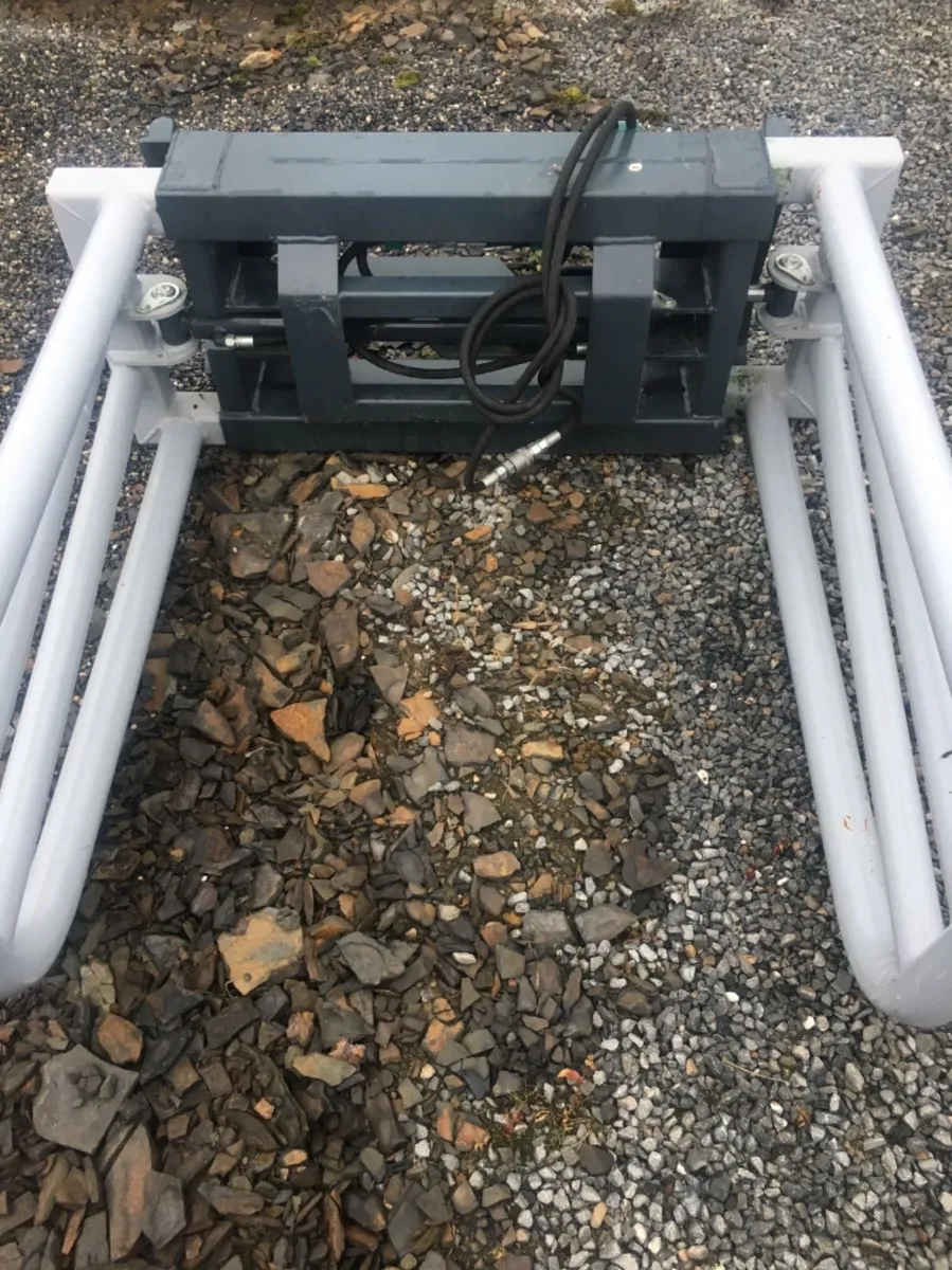 Sonarol square bale handler - Image 2