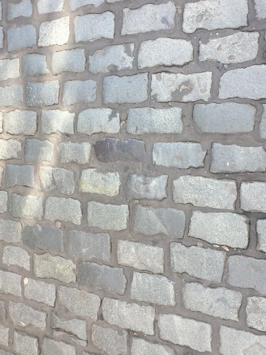 Dublin street cobbles - Image 3