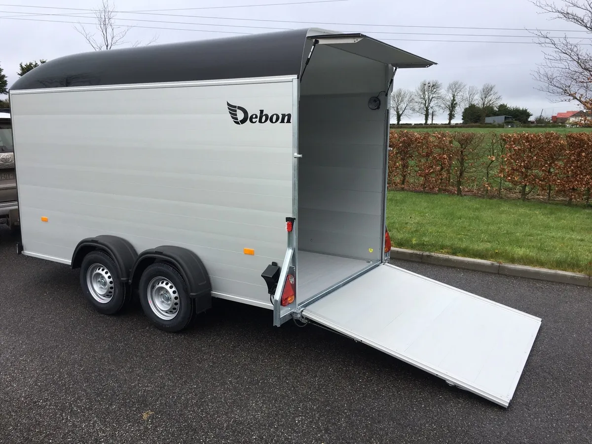 New debon 12 ft box trailer - Image 3