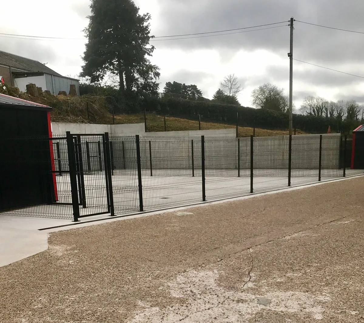 ‼️‼️BIG SALE NOW ON ‼️‼️..Dog runs/ kennels... - Image 4