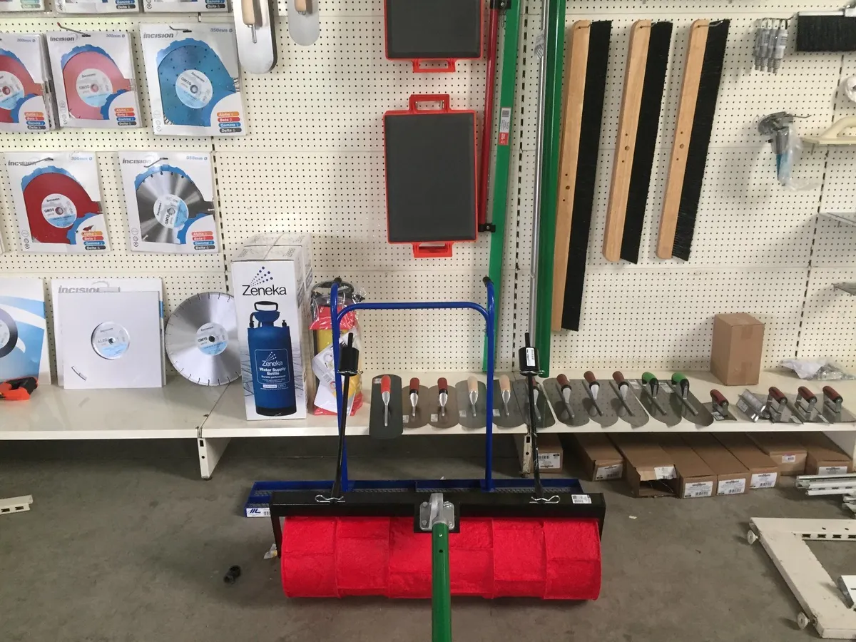 ROCK N ROLLER IN STOCK WWW.MIDLANDSITESUPPLIES.IE - Image 2