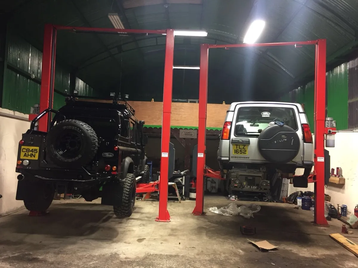 Taranto 4.2Ton  Clear Floor Lift - Image 1