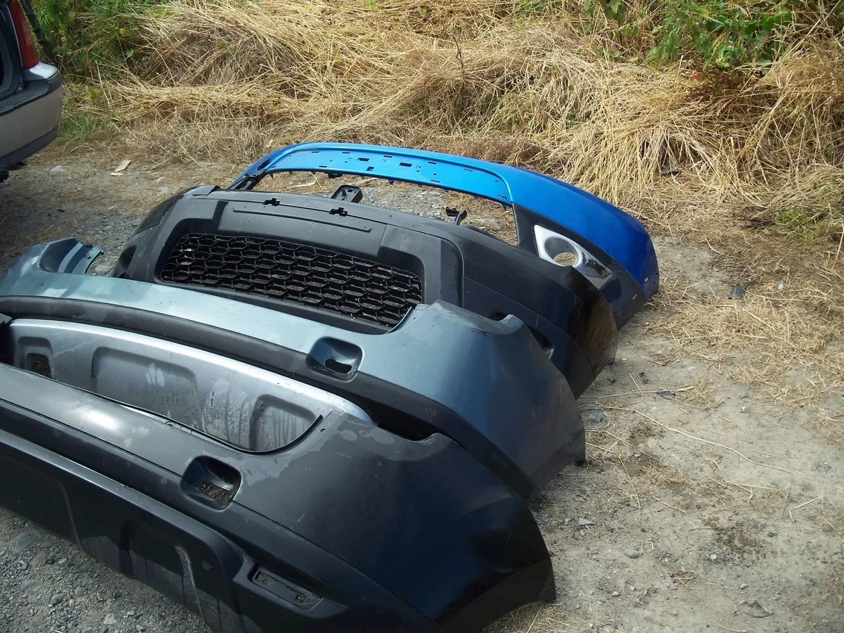 Dacia Duster Panels & Bumpers - Image 3