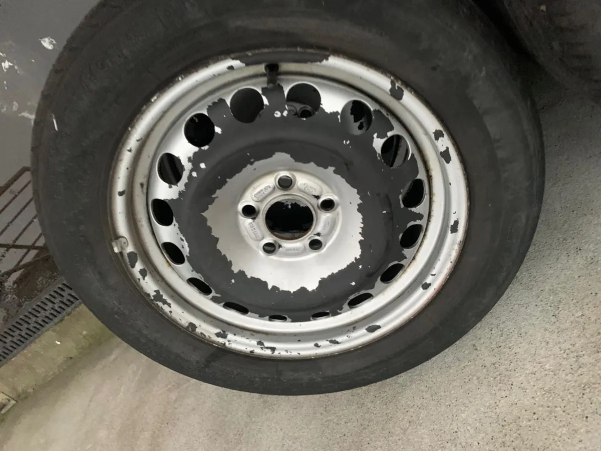 Ford transit connect steel wheels & tyres suit doe