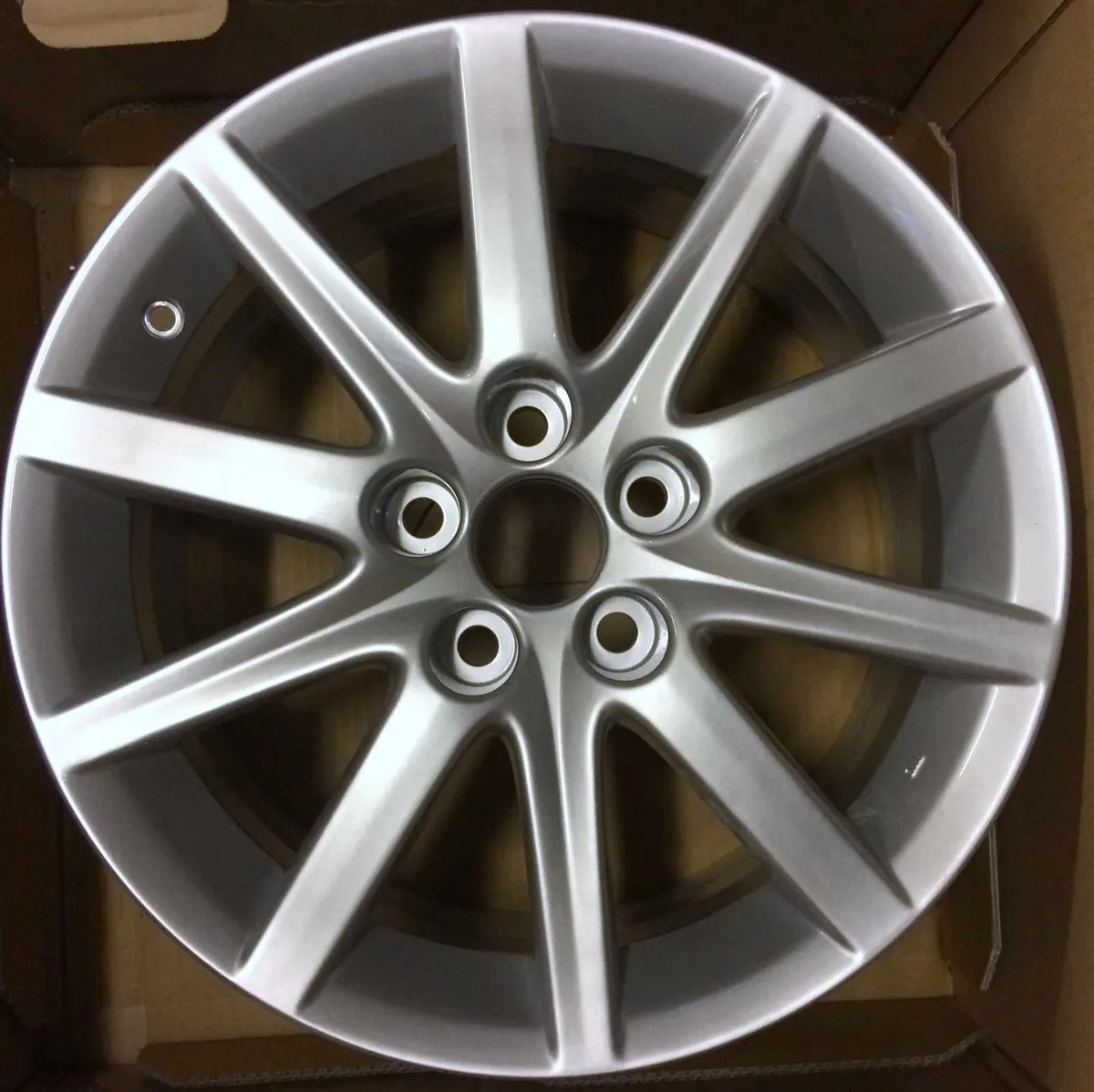 LEXUS 19" Original Alloy Wheels (Refurbished Fully - Image 2