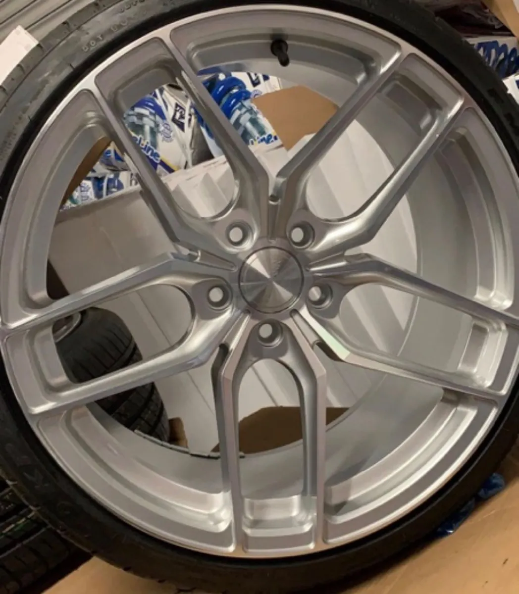 20” Veeman 5x112 alloys and tyres - Image 1