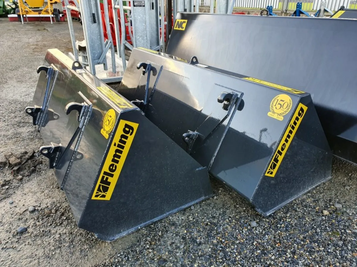 New Fleming 6 & 7 Foot Buckets In Stock - Image 1